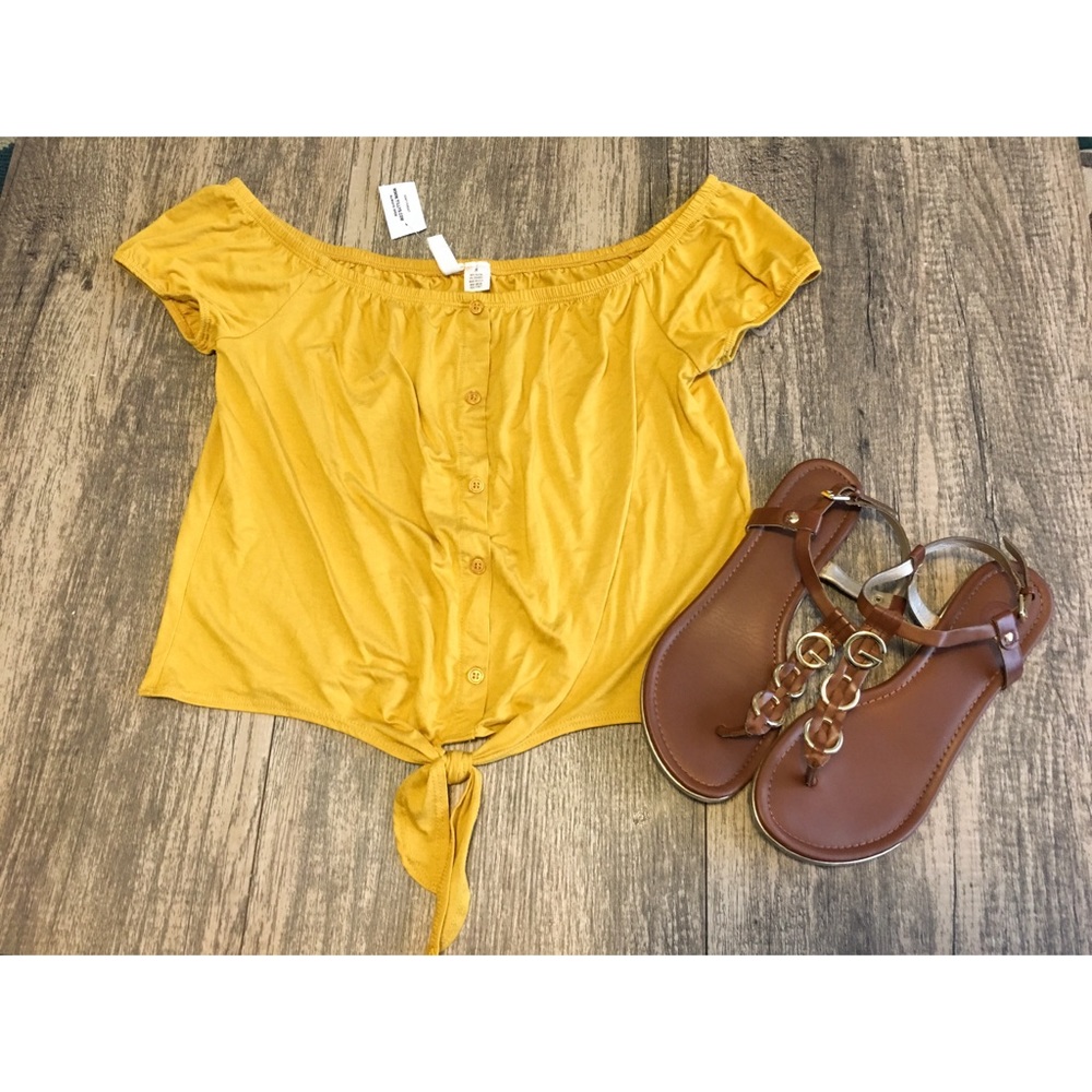 Sky & Sparrow Front Knot Mustard Top